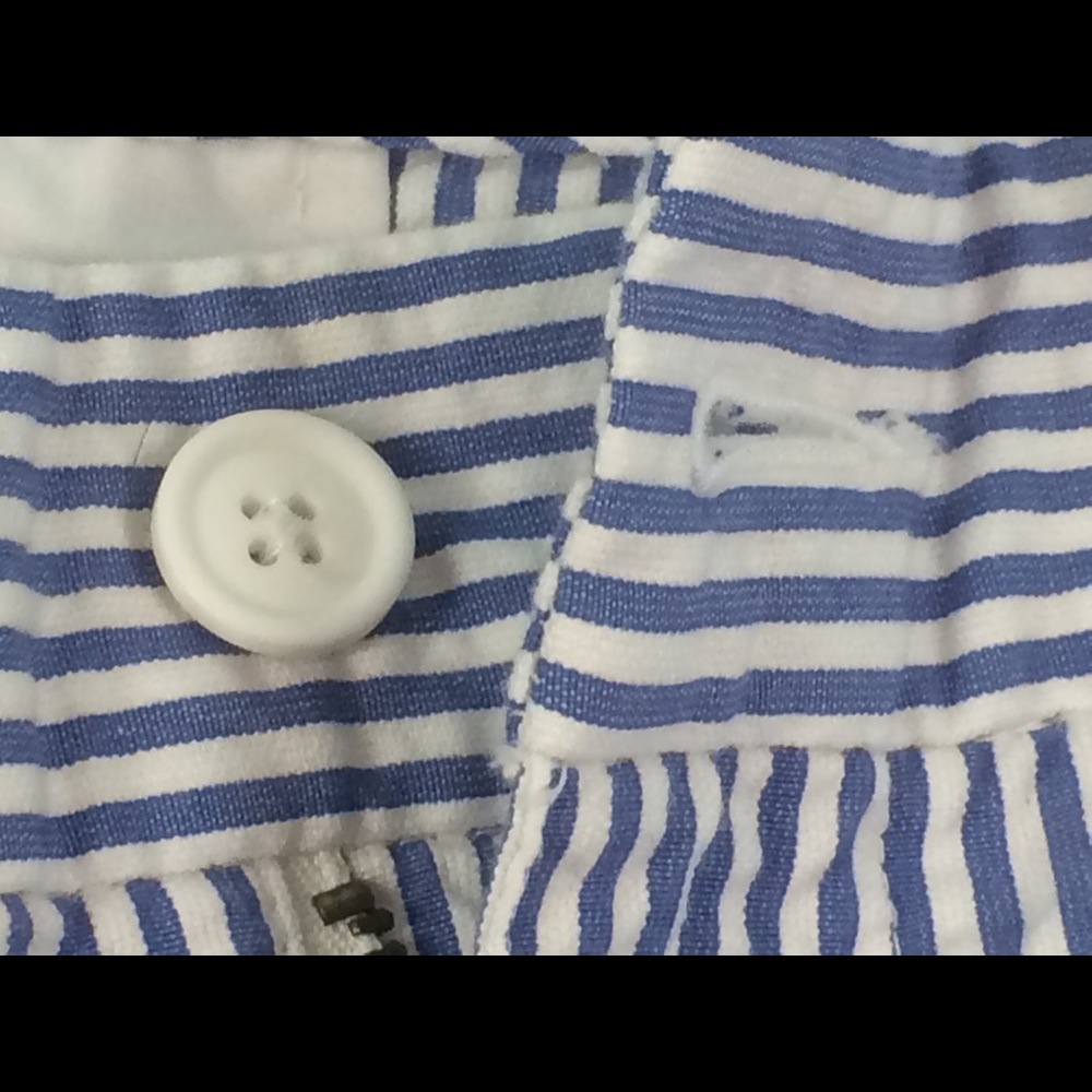 Gap Shorts - Picture 4 of 8